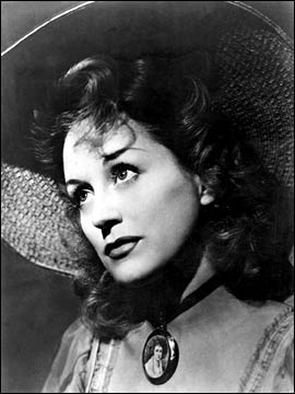 Carole Lynne.jpg
