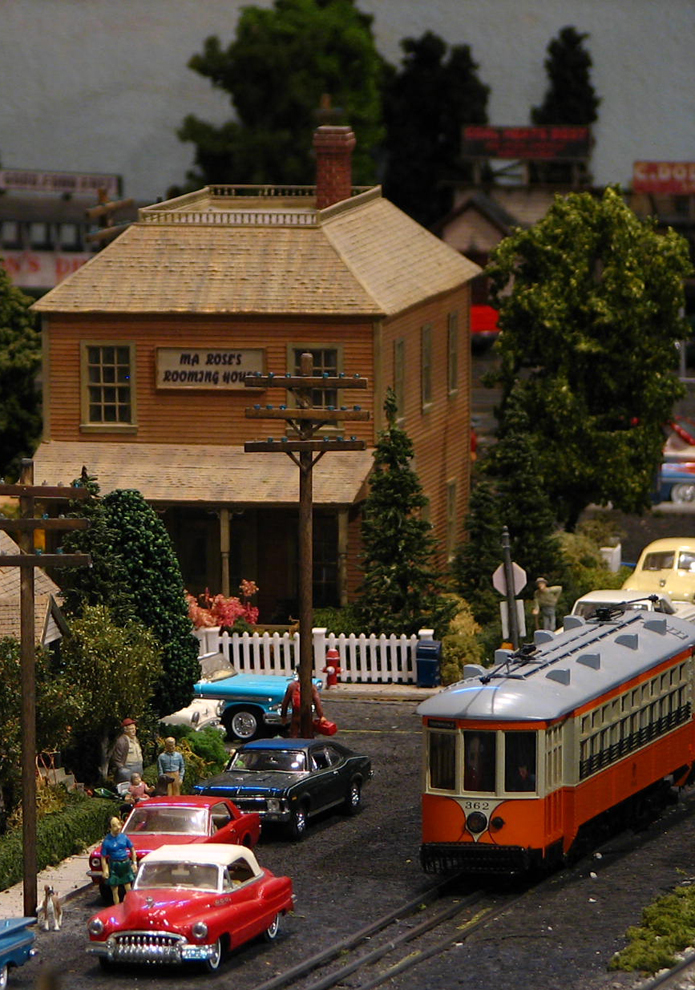 trolley78edx.jpg