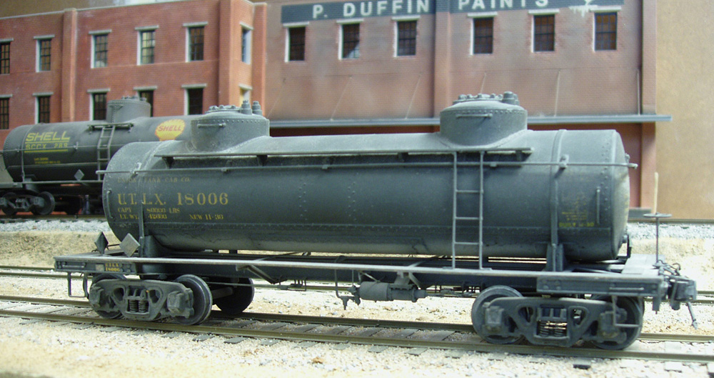 Lionel tank.jpg